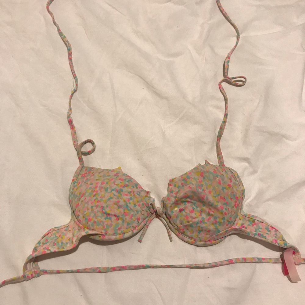 Bikini top